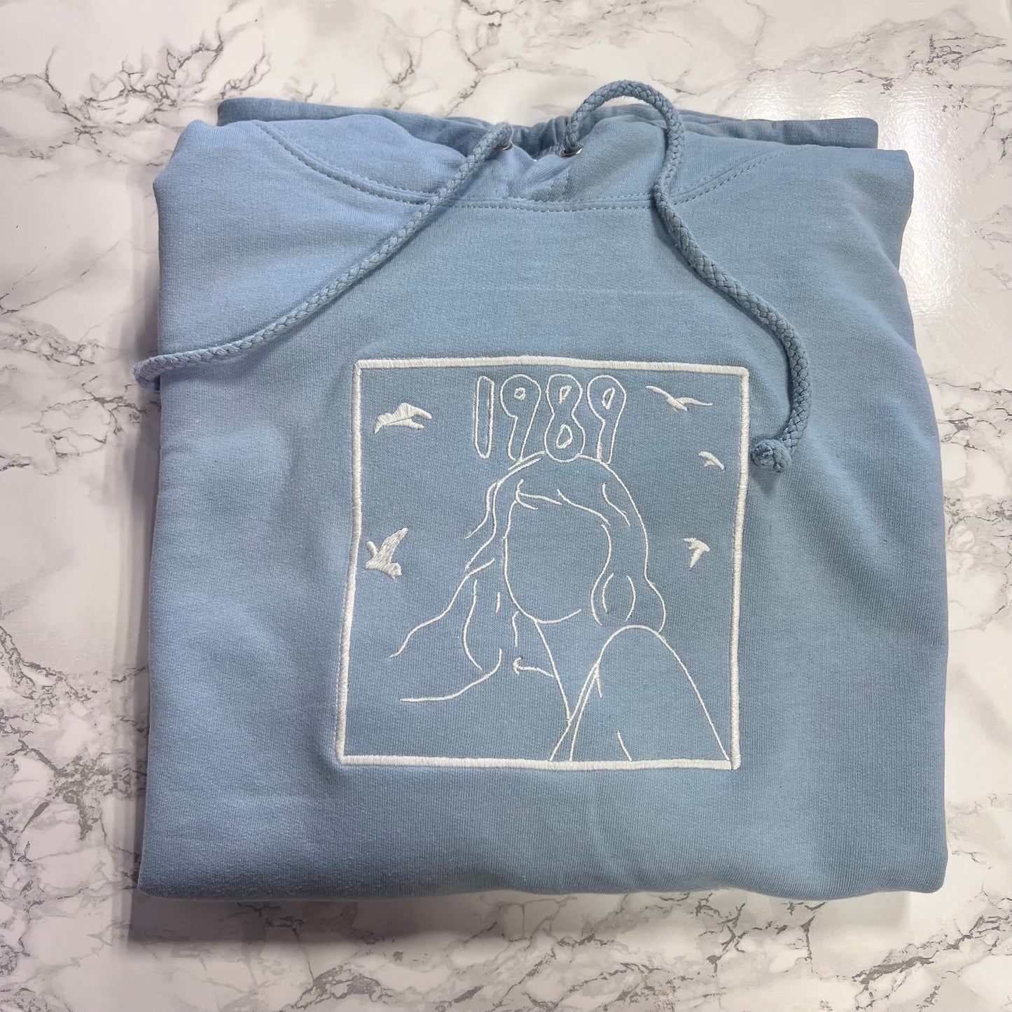 1989 album cover - Taylor