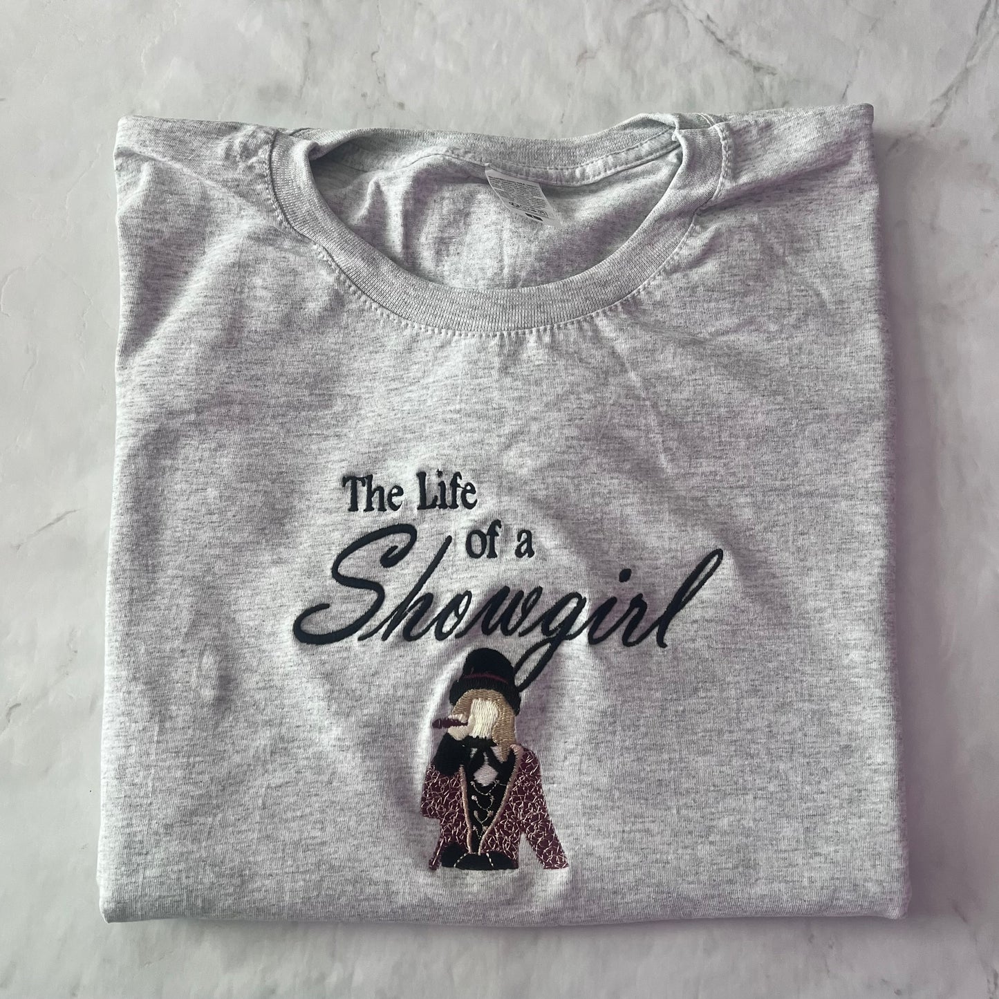 The life of a showgirl - red